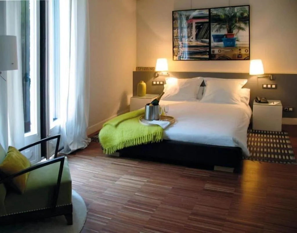 Room, The5Rooms, Barcelona