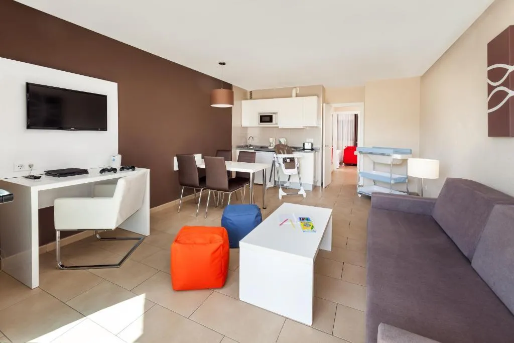 APARTMENT SUPERIOR Room, Playaolid Suites and Apartments, Tenerife