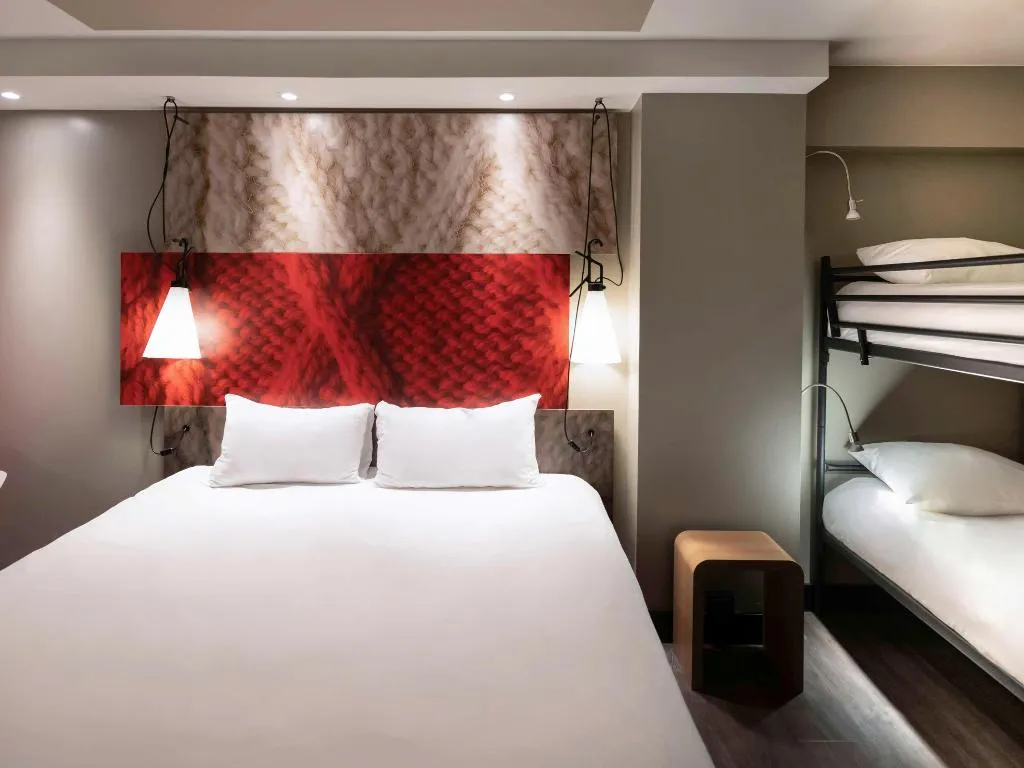 FAMILY ROOM STANDARD Room, Ibis Amsterdam Centre, Amsterdam