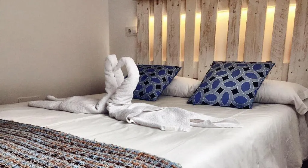 Room, Hostal Ciempozuelos, Madrid