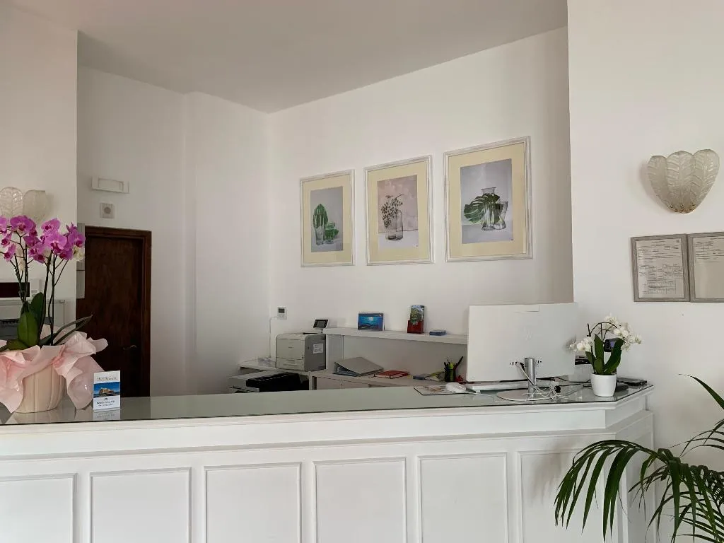 Lobby, Hotel Conte Ischia, Naples