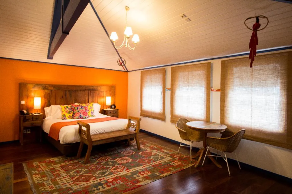 Double or Twin DELUXE CITY VIEW Room, Miragaia House, Porto