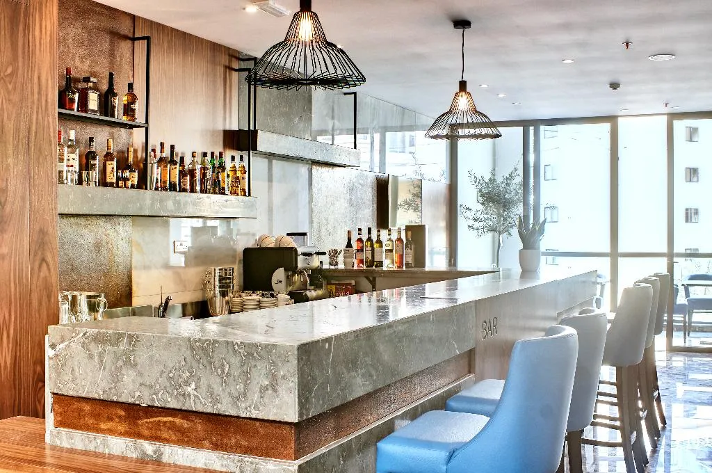 Bar, The District Hotel, Malta