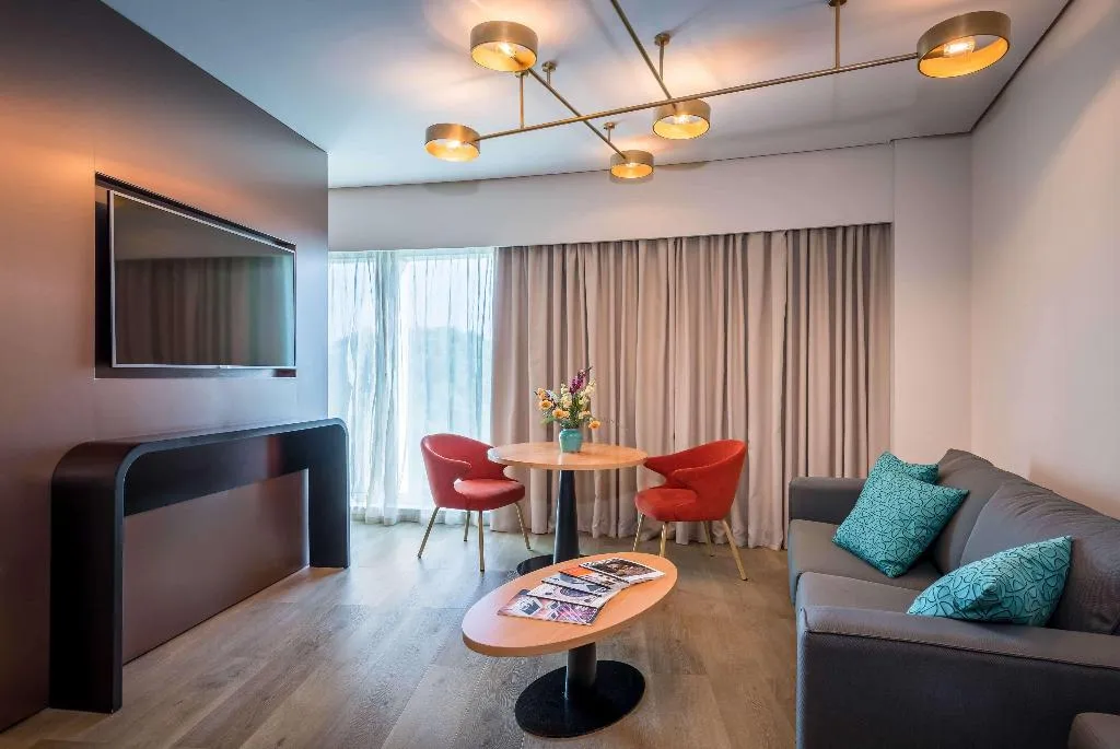 SUITE DELUXE Room, Barcelo Sevilla Renacimiento, Seville