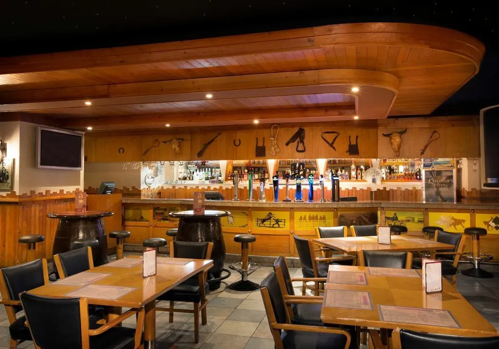 Restaurant, Avenue Hotel, Dubai