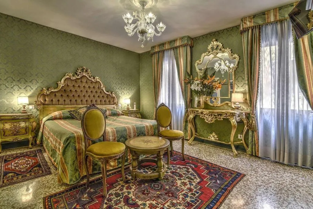 DOUBLE SUPERIOR QUEEN BED Room, Bel Sito e Berlino, Venice