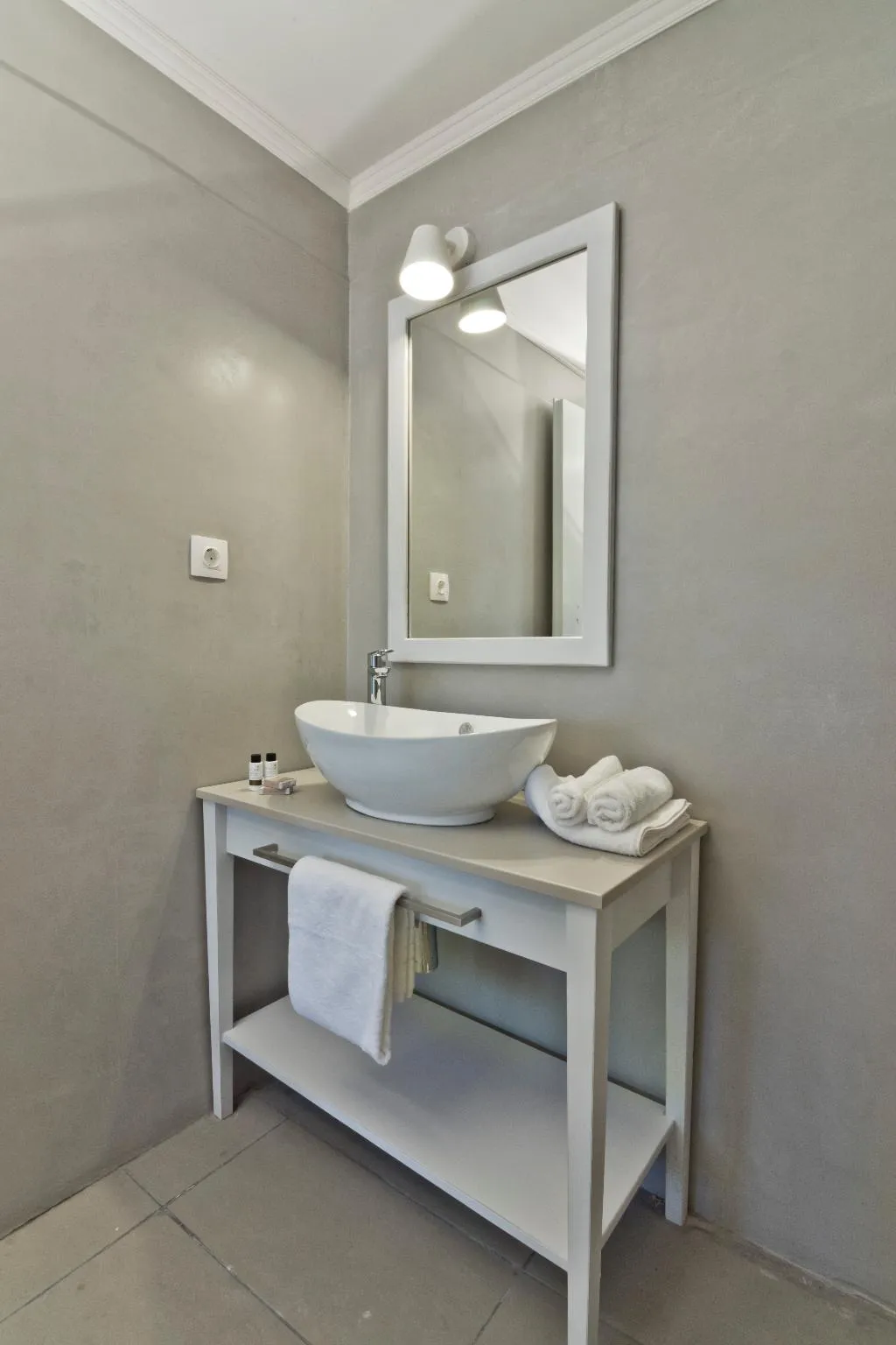 Double or Twin GARDEN VIEW Room, Gregory Peck Beach Break Apartments, Rhodes