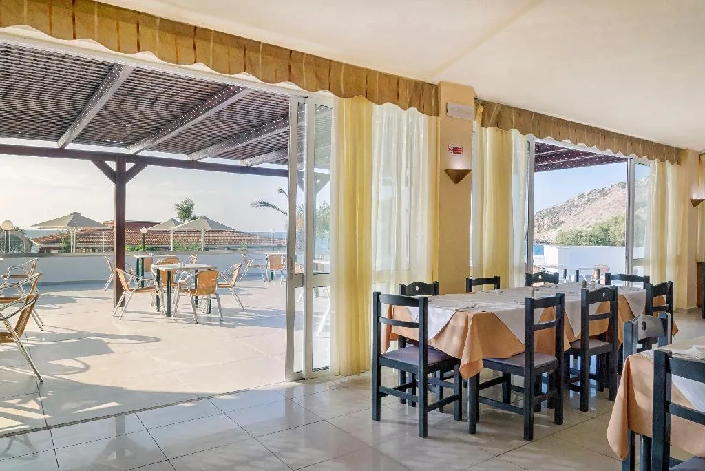 Restaurant, Begeti Bay, Crete