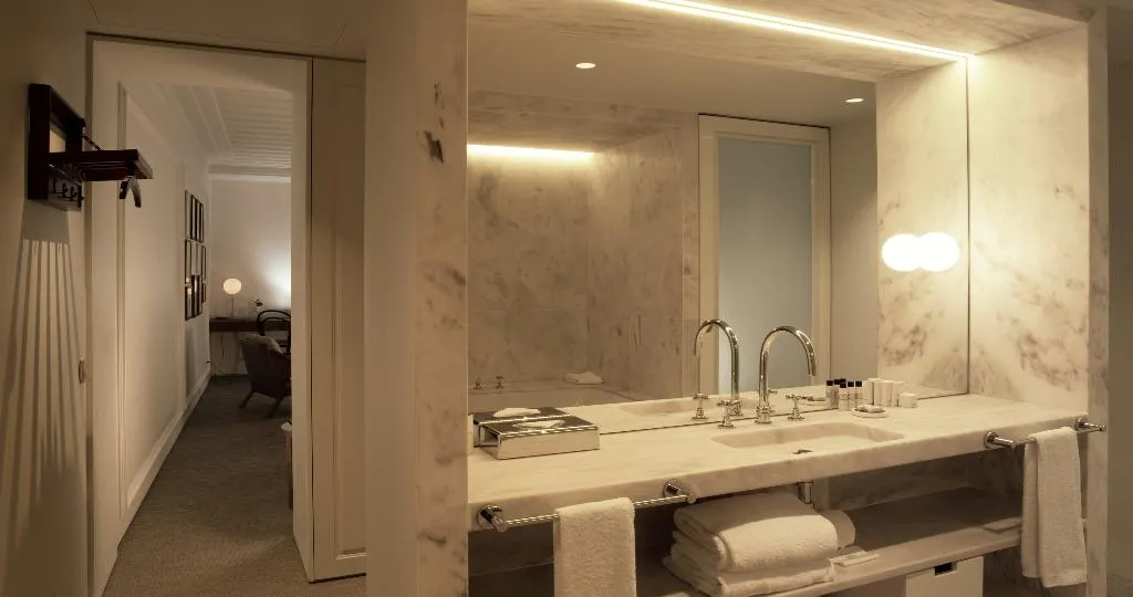 DOUBLE SUPERIOR Room, Lisboa Pessoa Hotel, Lisbon