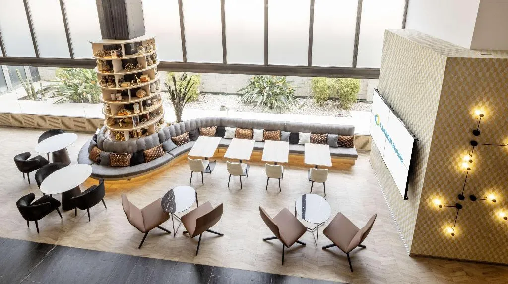 Lobby, Ilunion Barcelona, Barcelona