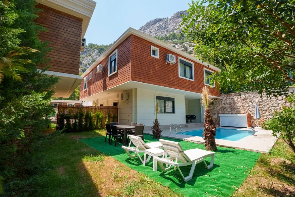 Room THREE BEDROOMS Room, Silyan Villas, Antalya