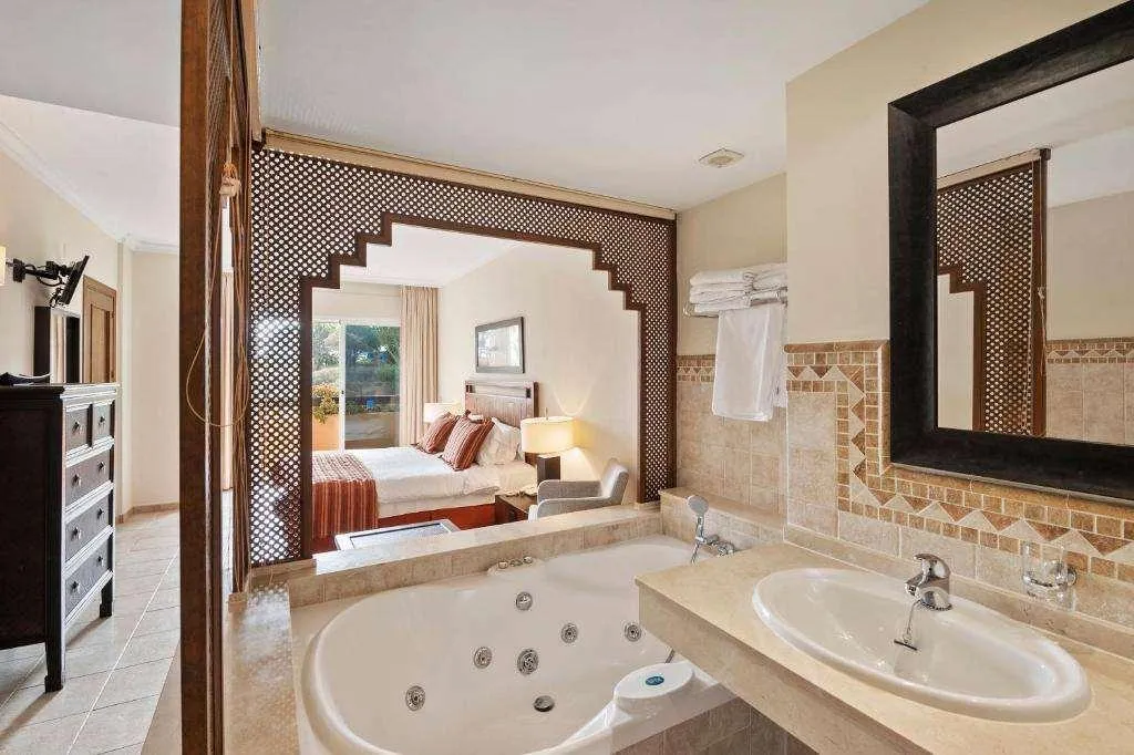 Room, Wyndham Grand Costa del Sol, Costa Del Sol