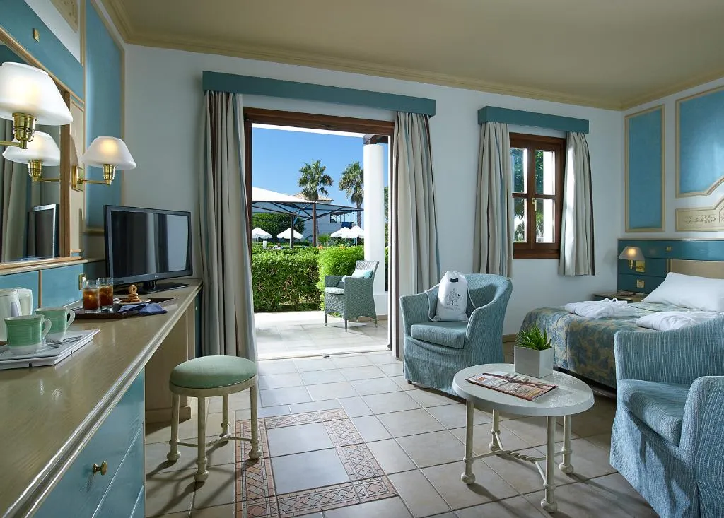 BUNGALOW GARDEN VIEW Room, Mitsis Royal Mare Thalasso and Spa Resort, Crete
