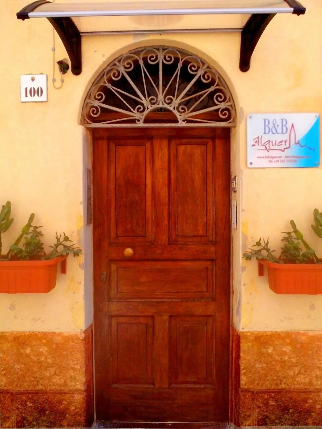 General view, B&B Alguer, Alghero