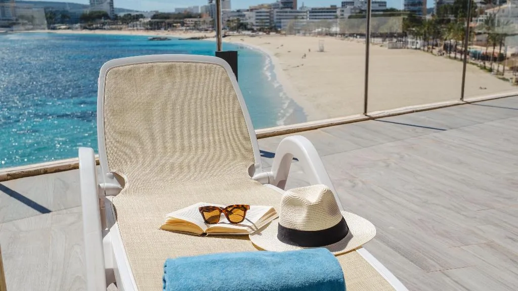 Terrace, Bahia Principe Escape Coral Playa - Adults Only, Majorca
