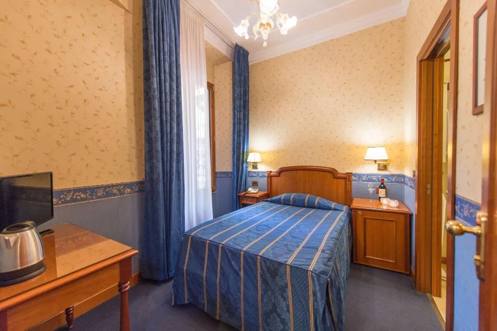 SINGLE STANDARD Room, Diana Park Hotel, Florence