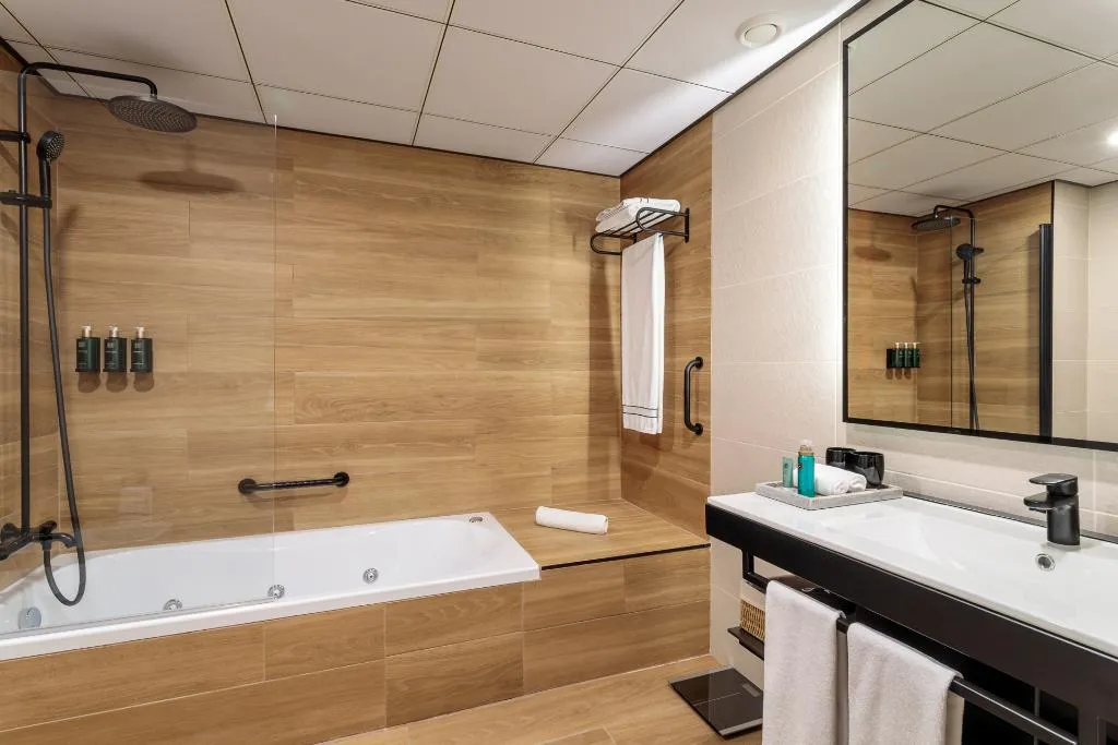 JUNIOR SUITE PREMIUM Room, The Level Melia Alicante - Adults Only +18, Costa Blanca
