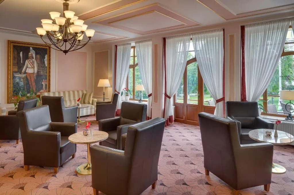 Bar, Danubius Health Spa Resort Hvezda, Prague