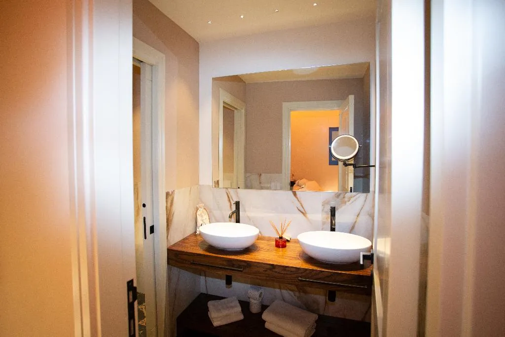 SUITE STANDARD Room, Profumo Maison Colosseo, Rome