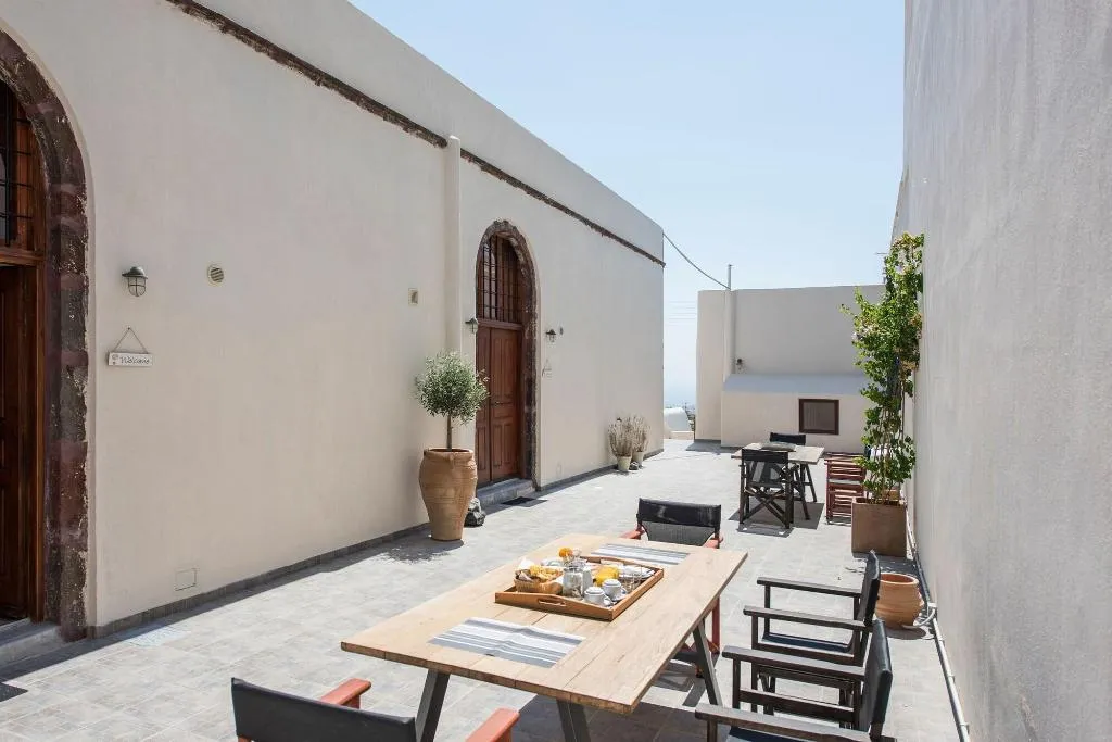 Terrace, Estate 1896, Santorini