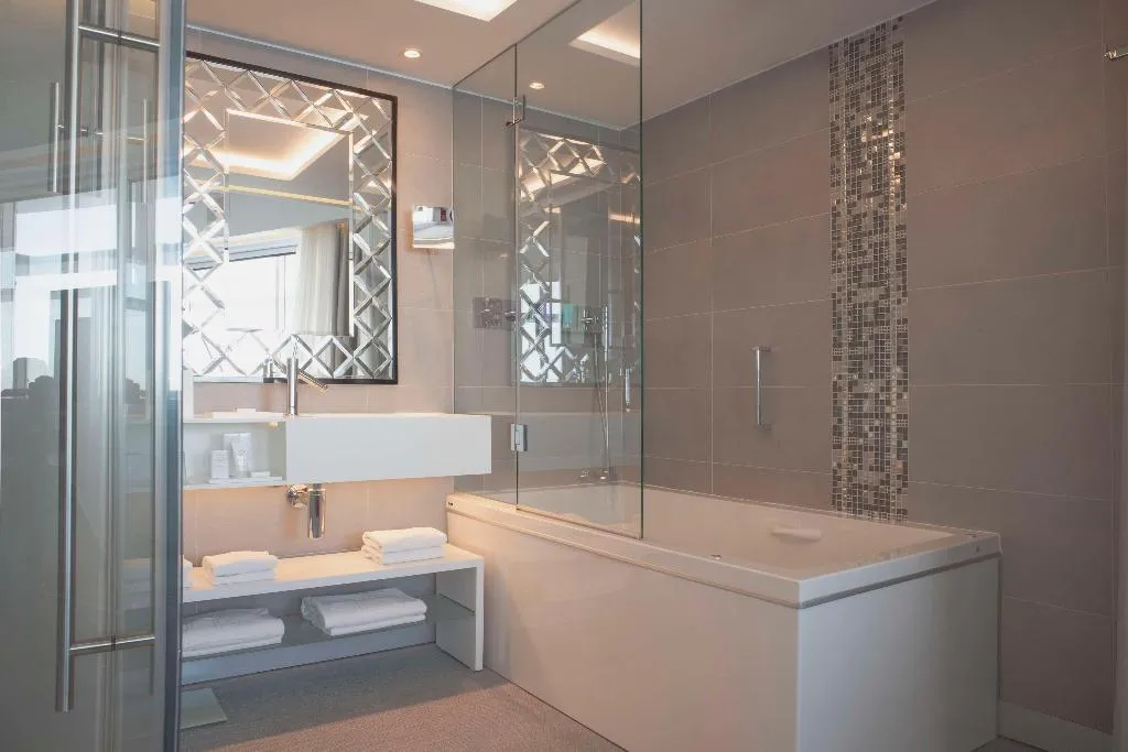 Room, Myriad By Sana Hotels, Lisbon
