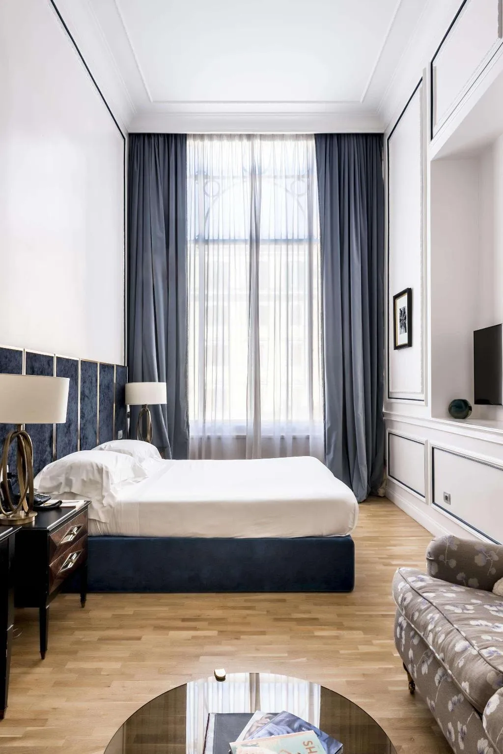 Room, Palazzo Dama, Rome