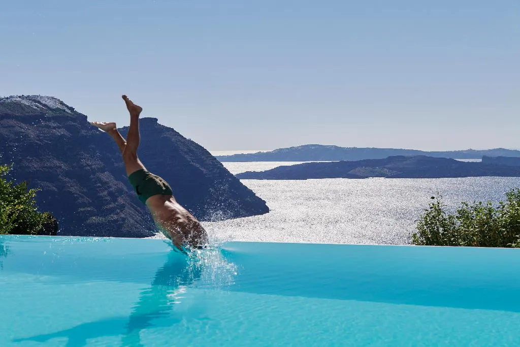Pool, San Antonio, Santorini