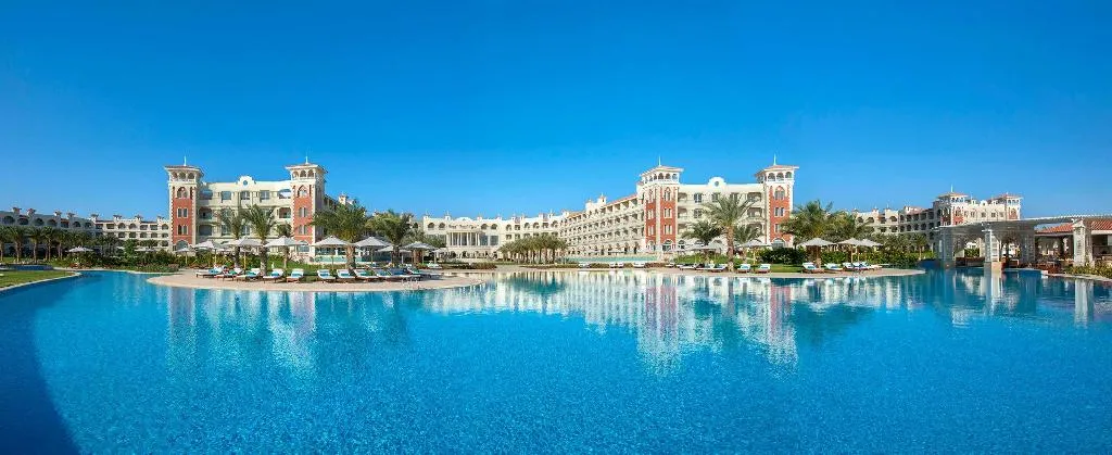 General view, Baron Palace, Red Sea Riviera