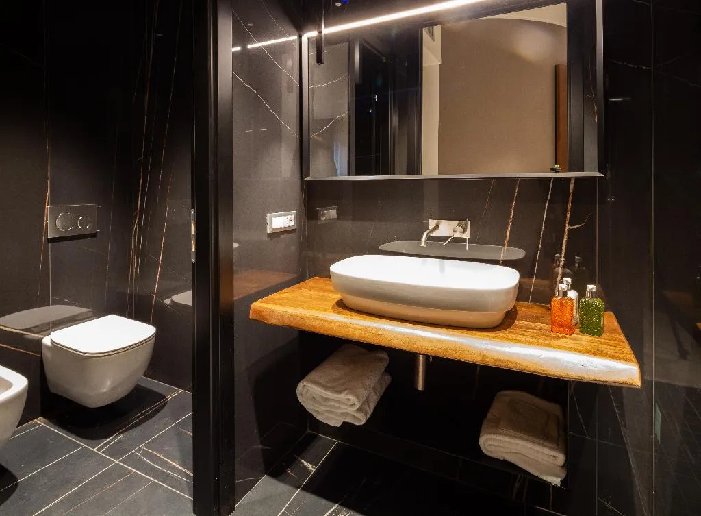 DOUBLE DELUXE Room, The Corner Duomo Hotel, Naples