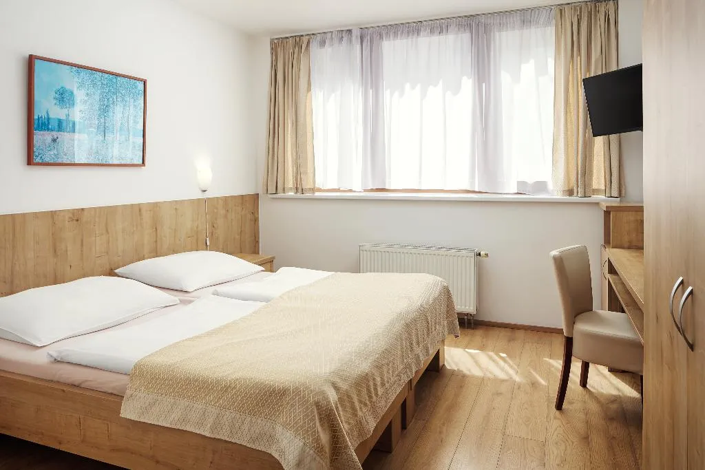 Double or Twin SUPERIOR WITH AIR CONDITIONING Room, Superior Hotel, Prague
