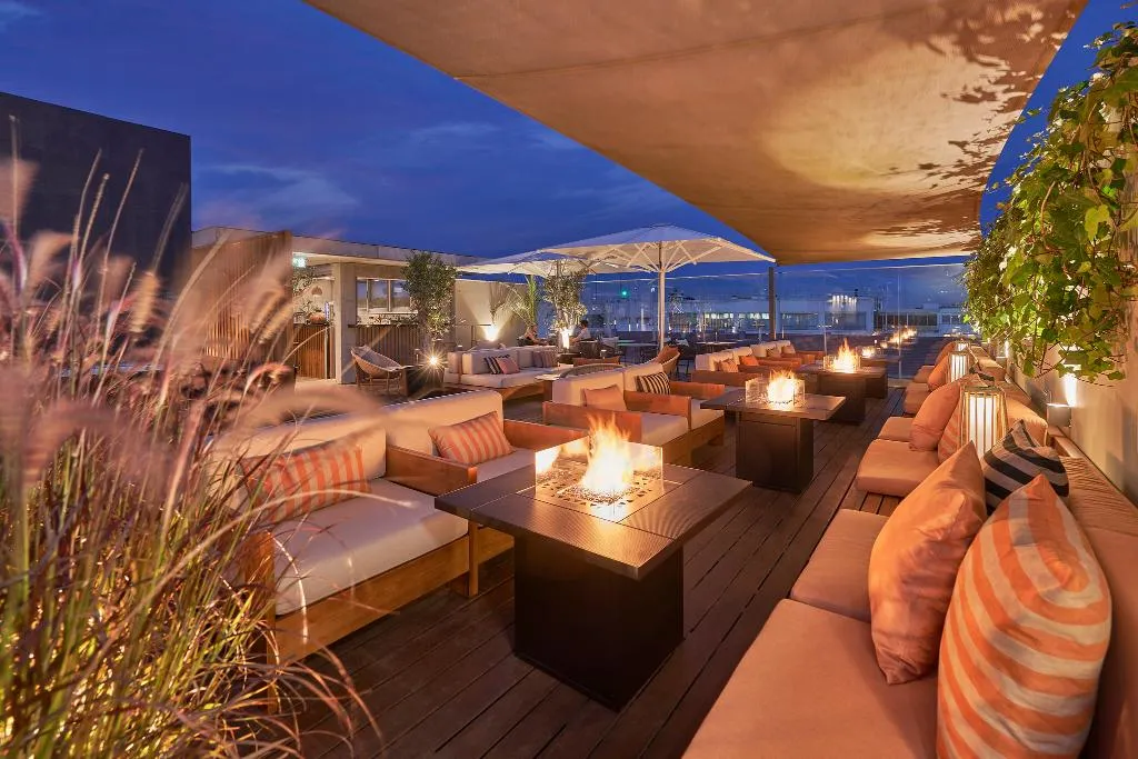 Bar, PortoBay Liberdade, Lisbon