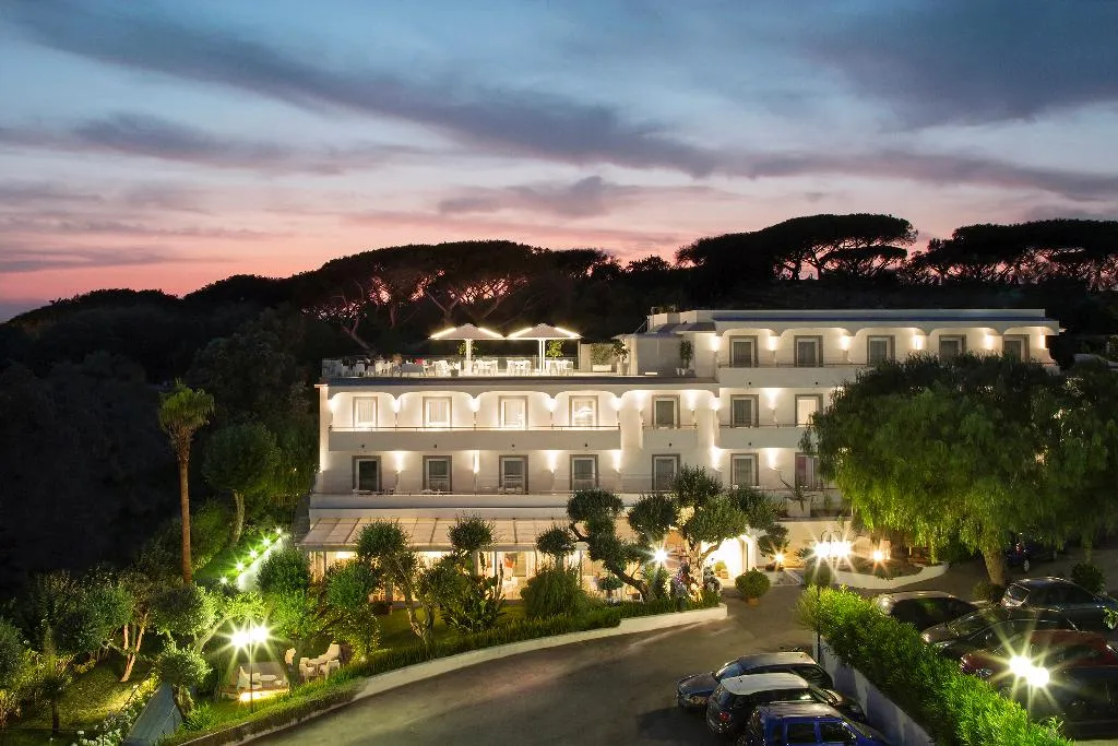 General view, Hotel Marad, Naples