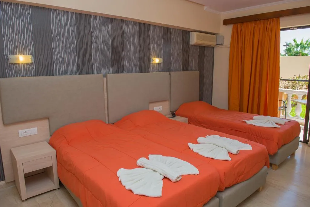 TRIPLE STANDARD Room, Alexander the Great Hotel, Zante