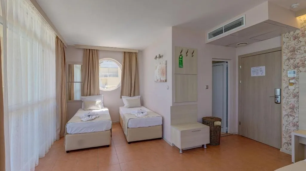 Room, Aphrodite Beach Hotel, Bourgas