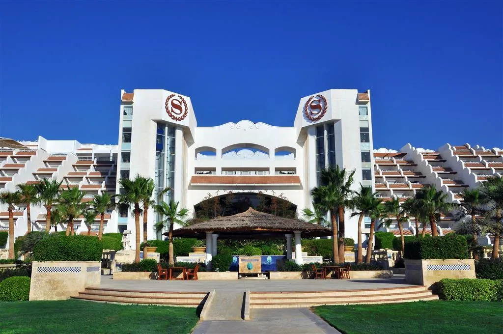 General view, Sheraton Sharm Hotel Main Building, Red Sea Riviera