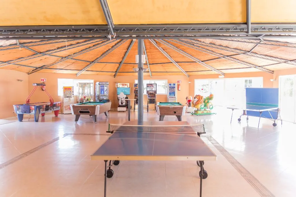 Sports and Entertainment, Hotel Club Es Talaial, Majorca