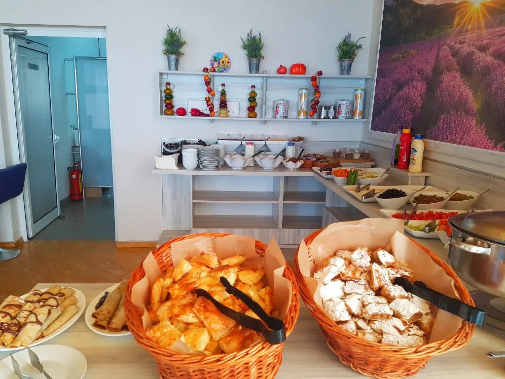 Bar, Aphrodite Beach Hotel, Bourgas