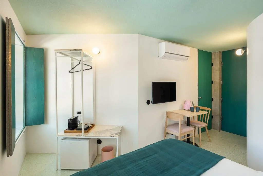 Room, Covelo The Original Rooms And Suites, Porto