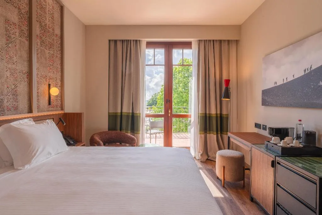TWIN WITH BALCONY Room, Picciolo Etna Golf Resort & Spa, Curio Collection, Catania