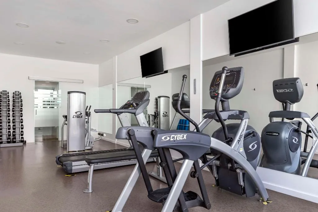 Sports and Entertainment, Sunset Bay Club, Tenerife