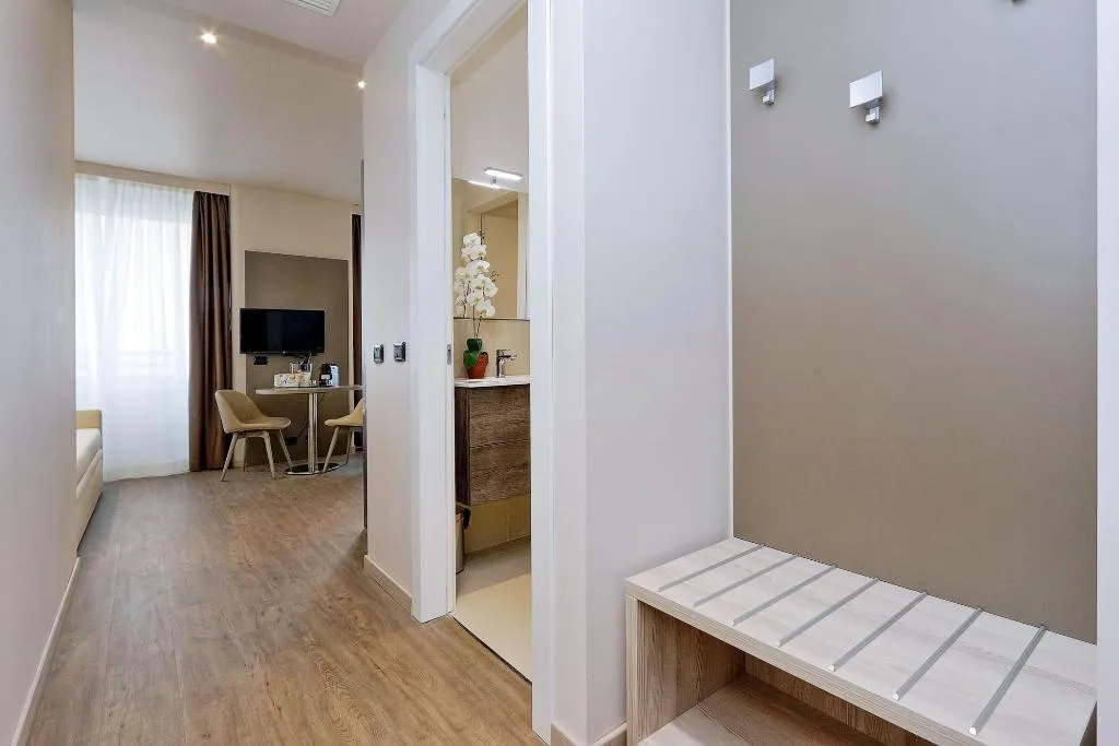 DOUBLE PREMIUM Room, Duomo Hotel & Apartments, Milan