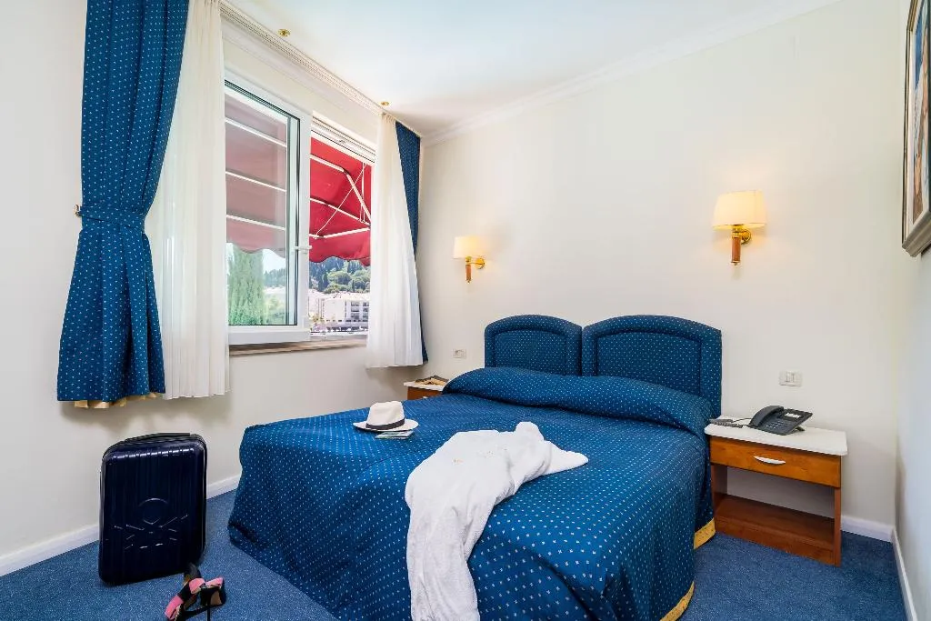 Double or Twin STANDARD Room, Boutique & Beach Hotel Villa Wolff, Dubrovnik