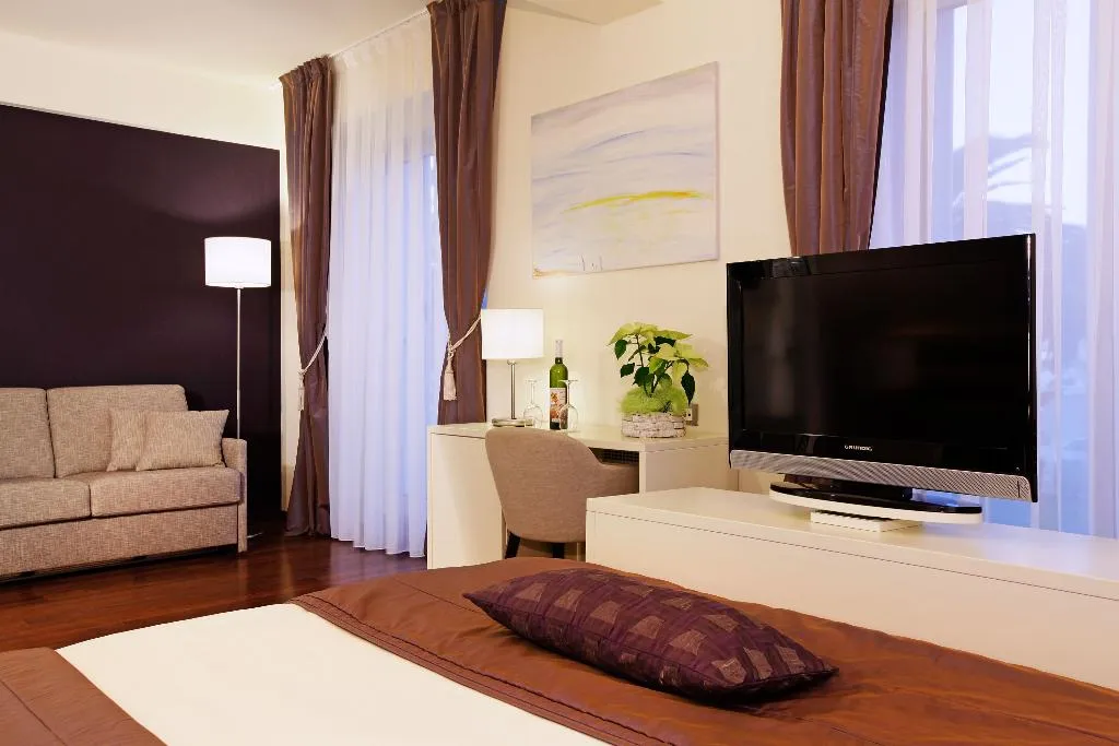 FAMILY ROOM COMFORT Room, Korkyra, Dubrovnik