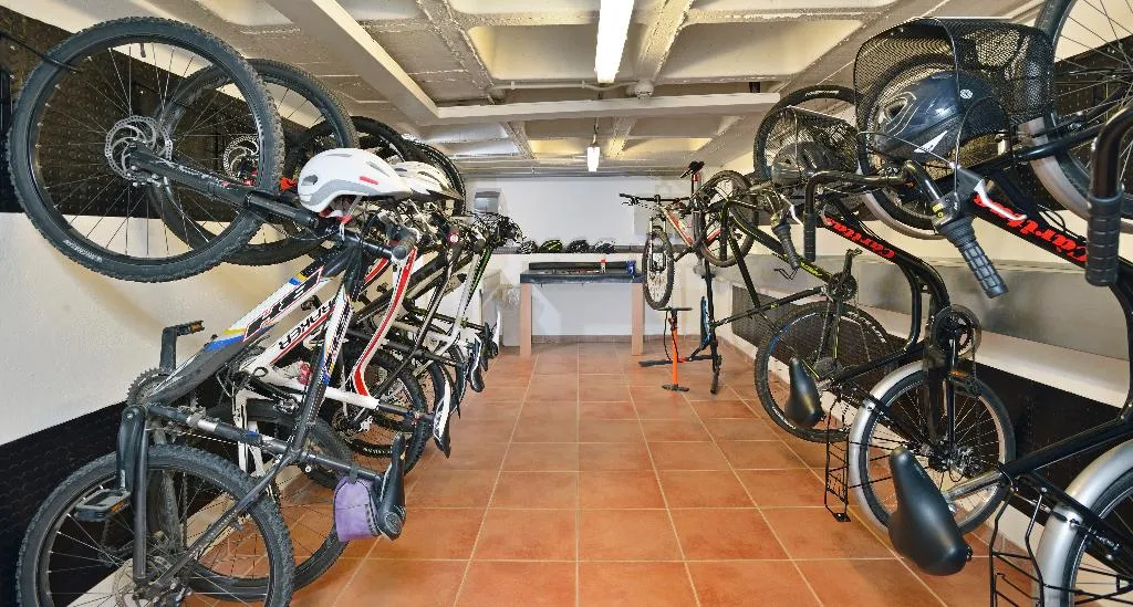 Sports and Entertainment, Best Western Premier CMC Girona, Costa Brava