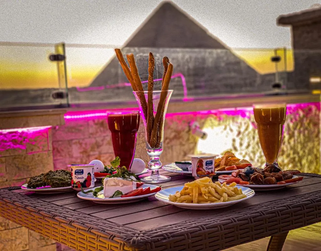 Room, Giza Pyramids Inn, Cairo