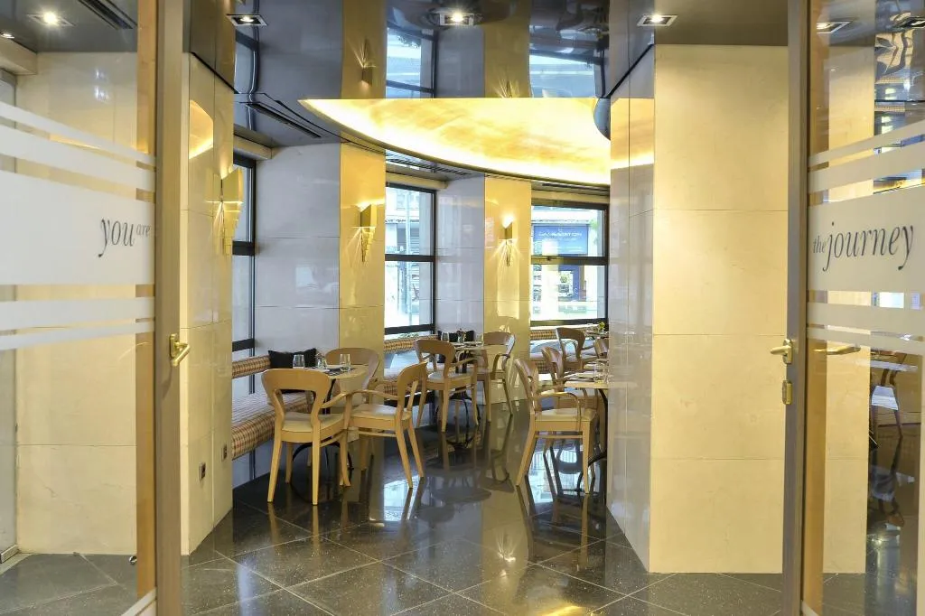 Bar, Melia Athens, Athens
