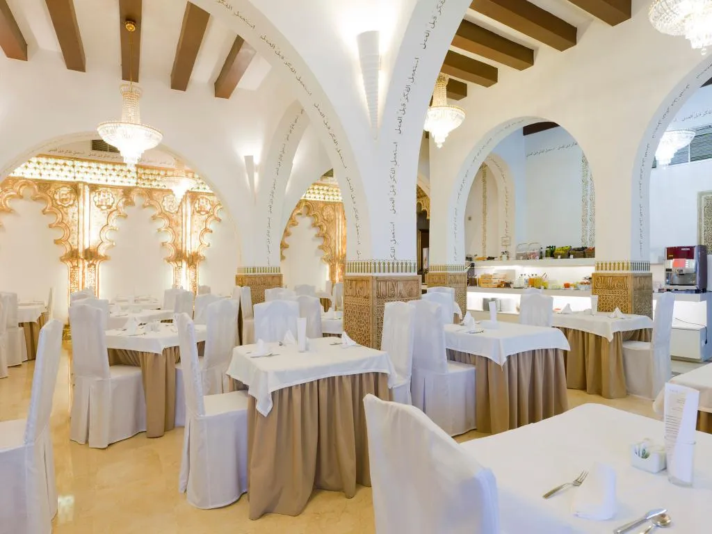 Restaurant, Carlos V, Madrid
