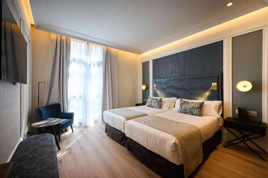Room, Catalonia Plaza Cataluña, Barcelona