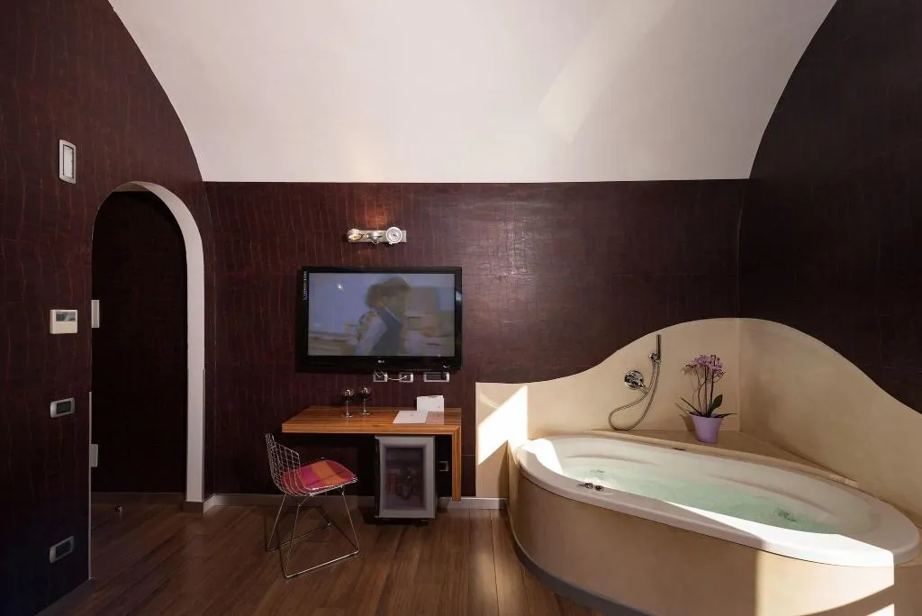 TRIPLE SUPERIOR OCEAN VIEW Room, Palazzo Ferraioli, Naples