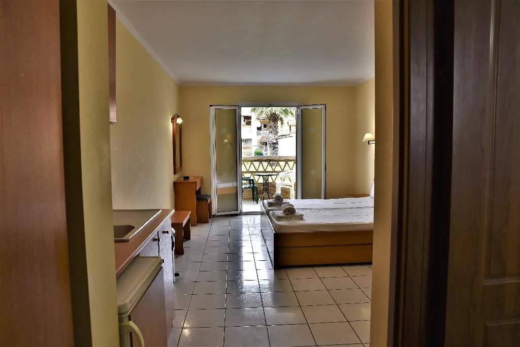 STUDIO GARDEN VIEW Room, Elpida Hotel, Zante
